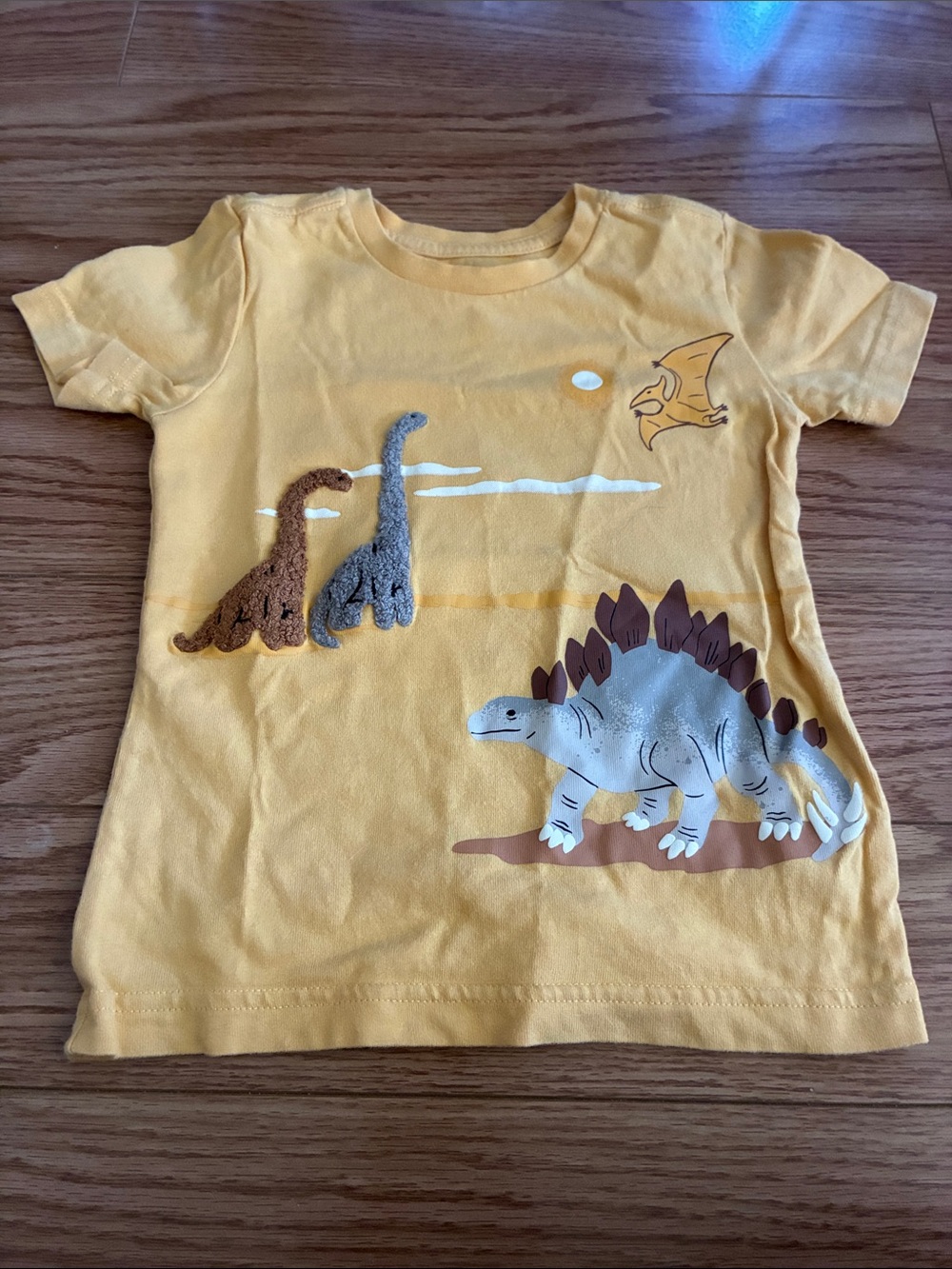 20/25$ 🧸 Kids' Yellow Dinosaur Graphic Tee